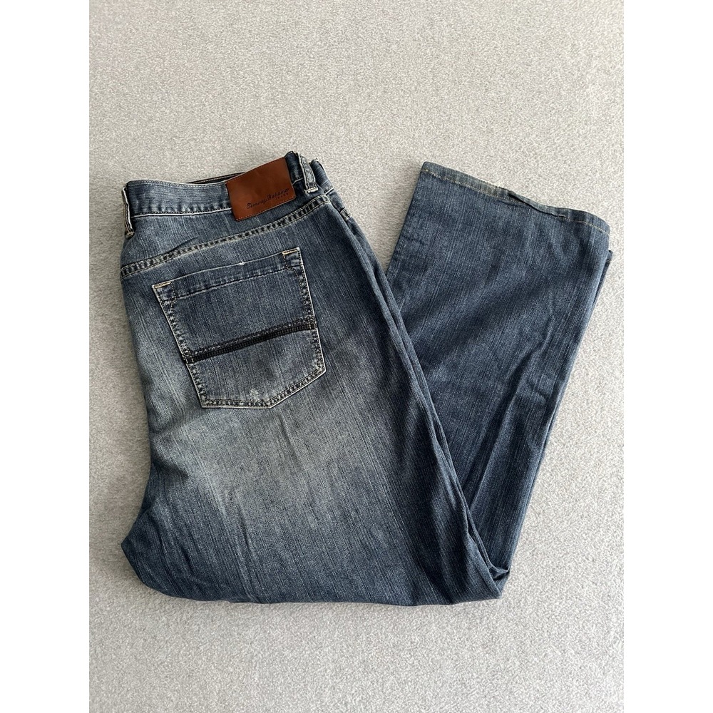 Tommy Bahama Jeans Mens 42x30 Straight Leg Stretch Denim Pants measures 40x27